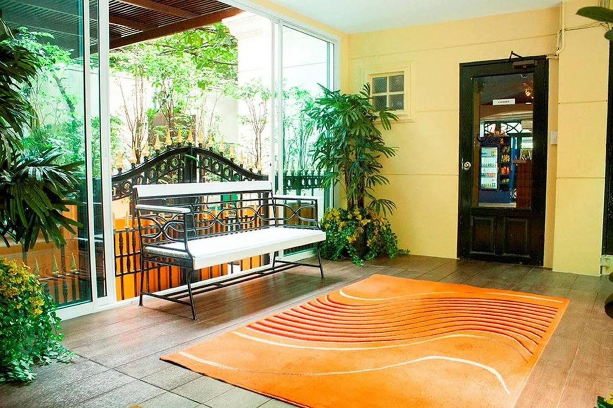 Justbeds Hotell Bangkok Eksteriør bilde